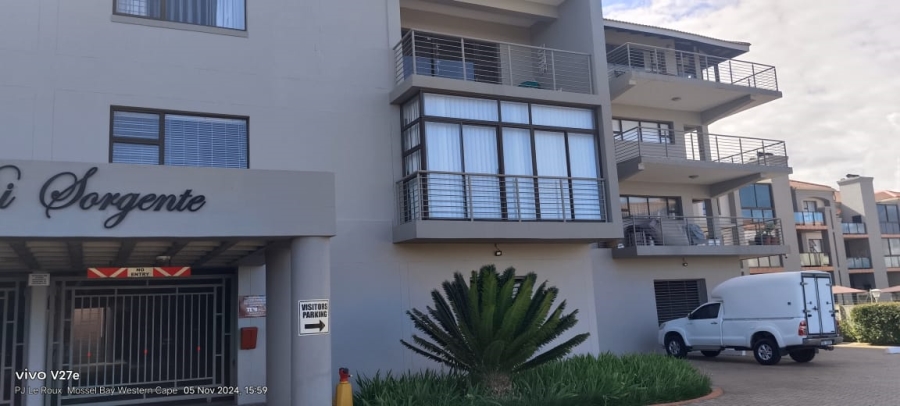 2 Bedroom Property for Sale in Hartenbos Central Western Cape